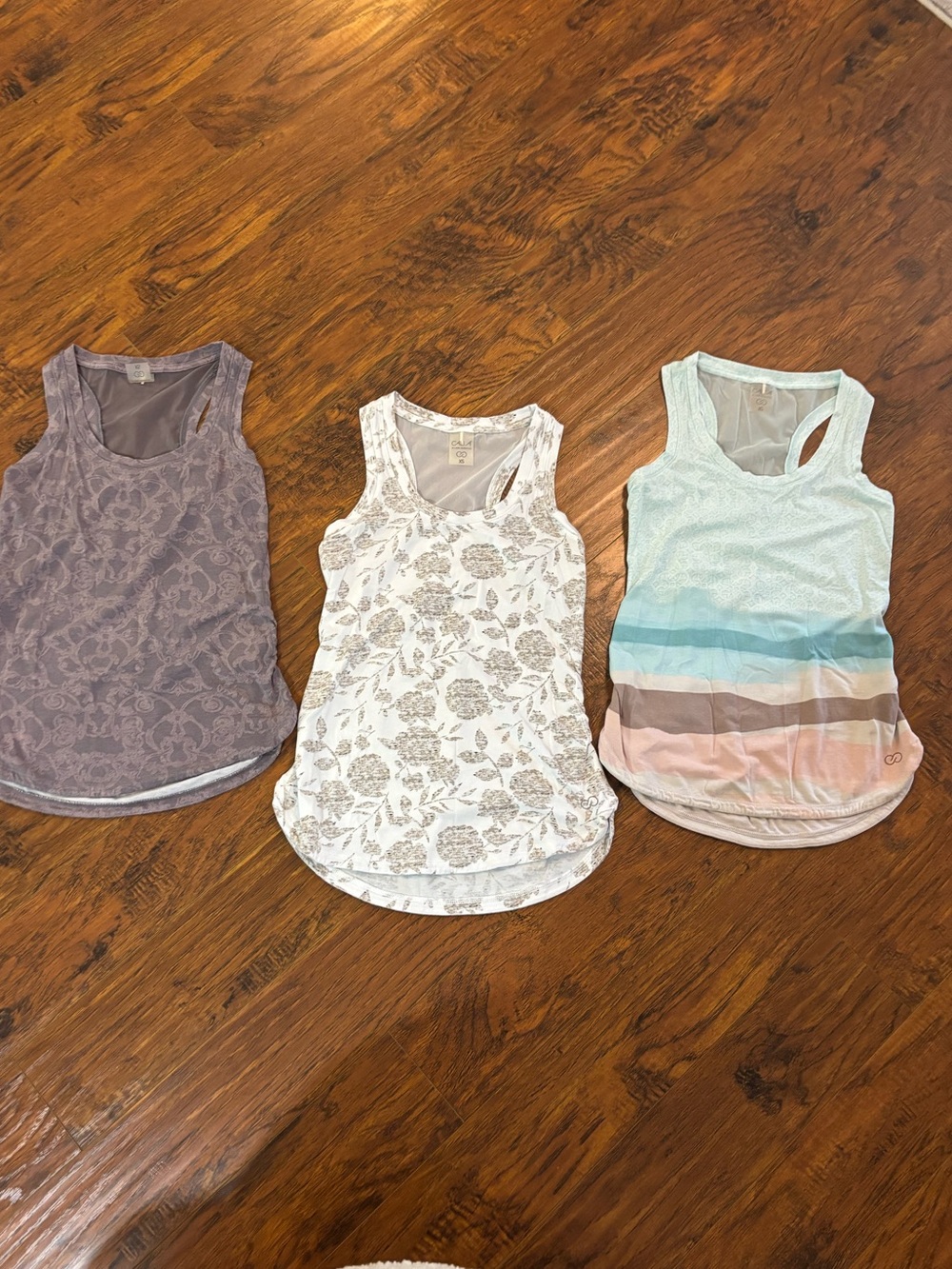 CALIA by Carrie Underwood lot of 3 Tank Tops size XS  EXCELLENT